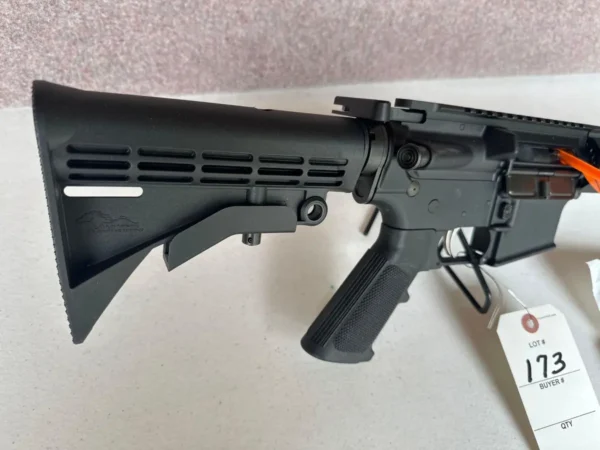 Anderson Arms M4 - Image 2